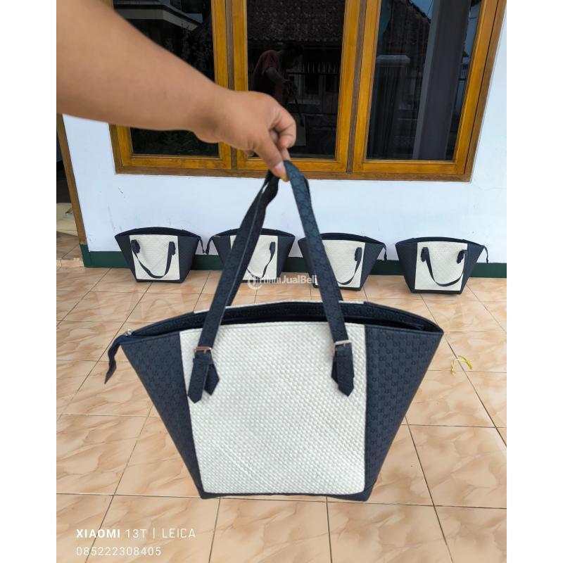 Tas Cindera Mata Pandan - Bandung 