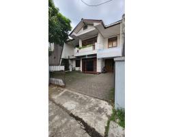 Dijual Rumah 7KT 4KM Strategis Turangga Rancagoong Gumuruh Gatot Subroto - Bandung