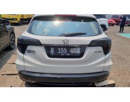 Mobil Honda HR-V 1,5  E CVT Plus Tahun 2020 Plat Ganjil Warna White - Jakarta Timur