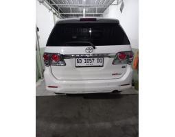 Mobil Toyota Fortuner G VNT Turbo Matic Diesel 2013 Bekas - Jogja