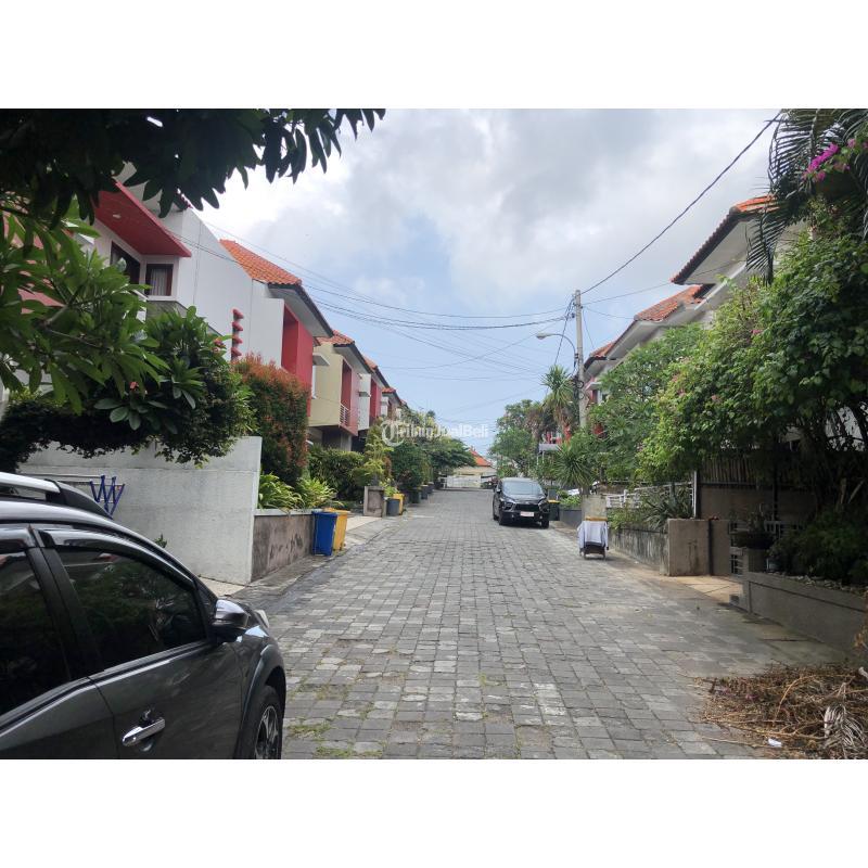 Jual Rumah Tipe 160 Bekas di Lingkungan Cluster Di Kerobokan dekat Seminyak - Badung