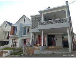 Jual Rumah Nyaman Bekas Tipe 110 di Cluster Bandung City Light Padasuka Harga Nego - Bandung Kota 