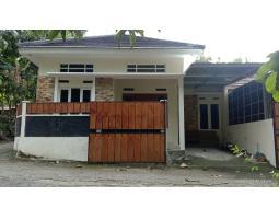 Dijual Rumah Murah 2KT 1KM SHM Hanya 5 Menit Ke Ringroad Selatan Bantul - Jogja