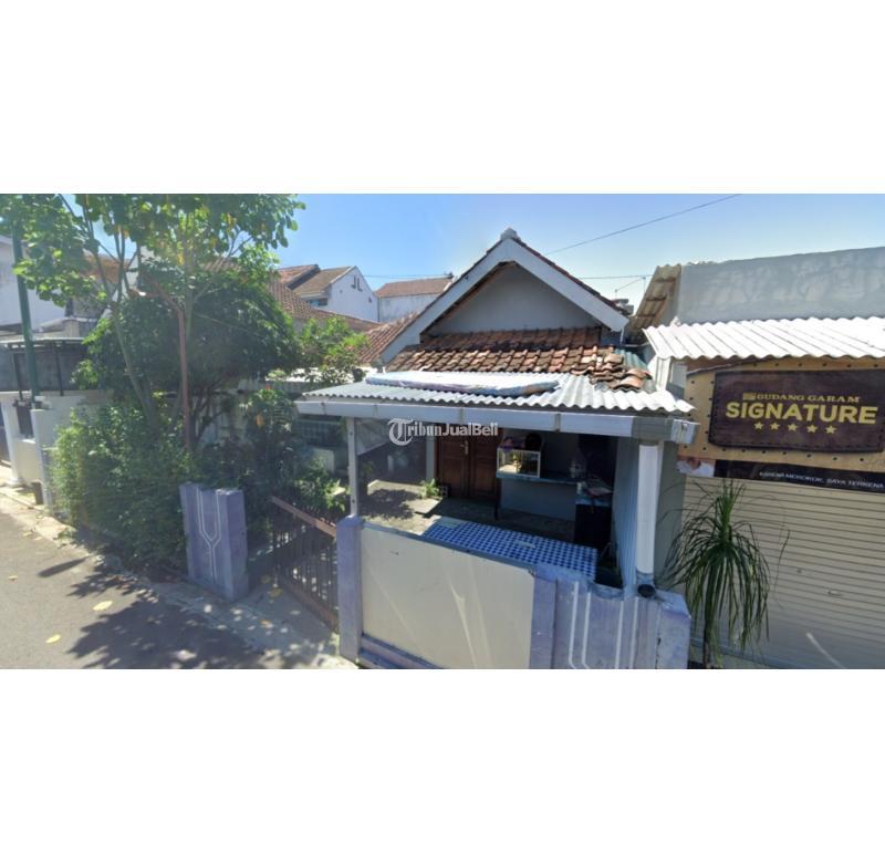 Jual Tanah Ada Bangunan Tua Diatasnya Luas 210 m2 Dekat Amongrogo - Sleman