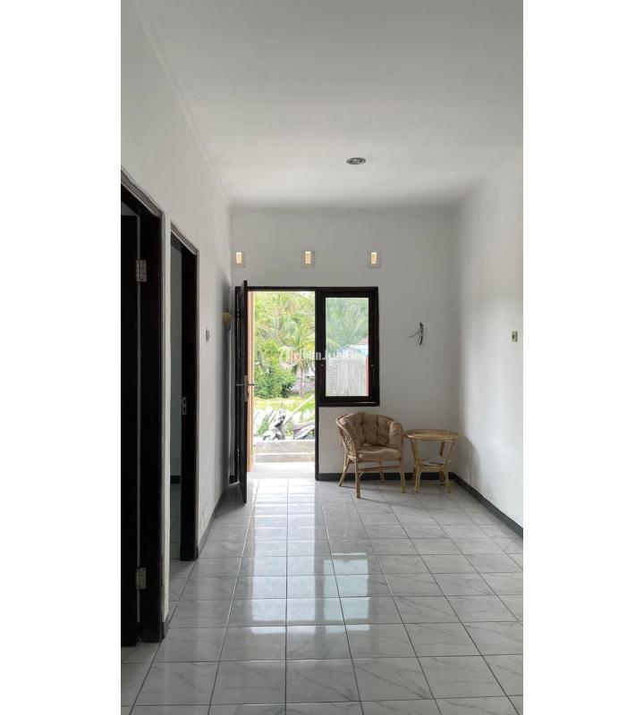 Dijual Rumah dengan Suasana Tenang Alam Bali di Jalan Mambang Tengah 2KT 1KM SHM - Tabanan