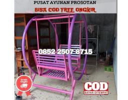  Ayunan Besi Bulat Taman Warna Pink - Kuningan 