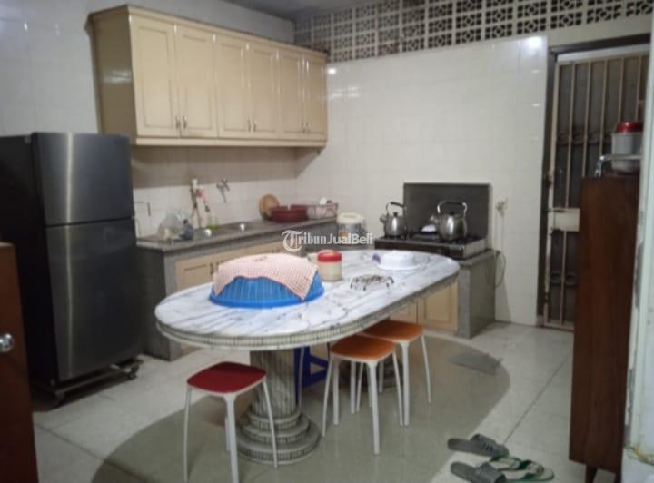 Dijual Rumah 4KT 2KM SHM Dekat Pasar Asem Reges Sawah Besar - Jakarta Pusat