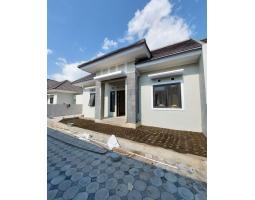 Dijual Rumah Modern, LT. 103m2, LB. 55m2, 3KT, 1KM, SHM, Bisa KPR, Dekat Candi Prambanan, di Kalasan, Sleman - Yogyakarta