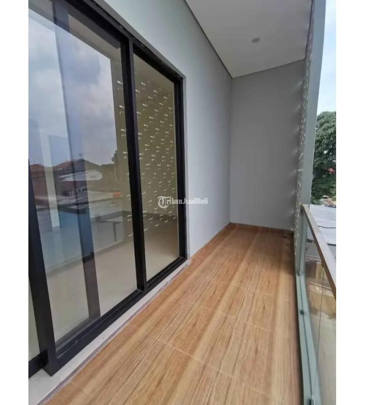 Dijual Rumah Asri Terawat Siap Huni di Jalan Rengasdengklok Antapani Tipe 110 4KT 2KM - Bandung