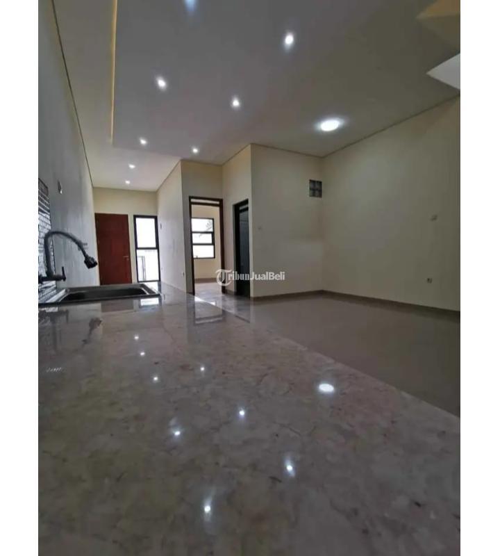 Dijual Rumah Asri Terawat Siap Huni di Jalan Rengasdengklok Antapani Tipe 110 4KT 2KM - Bandung