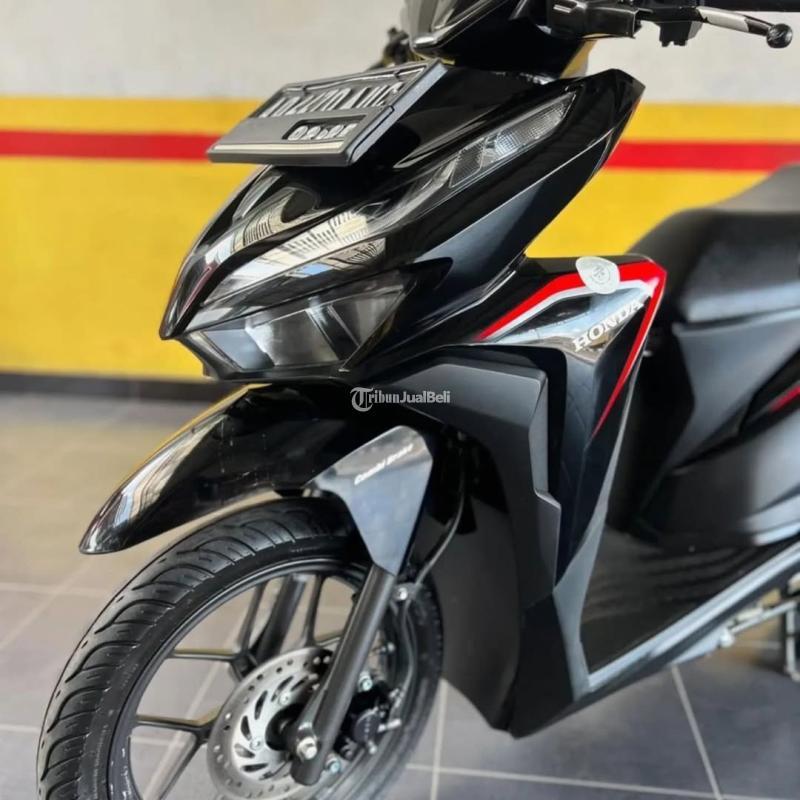 Motor Bekas Honda Vario Tahun 2019 Warna Hitam - Solo