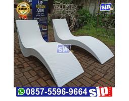 Kursi Santai Kolam Renang - Batu 