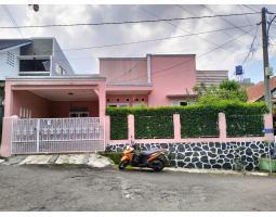 Dijual Rumah Tipe 180 4KT 3KM Legalitas SHM Siap Huni - Cimahi 