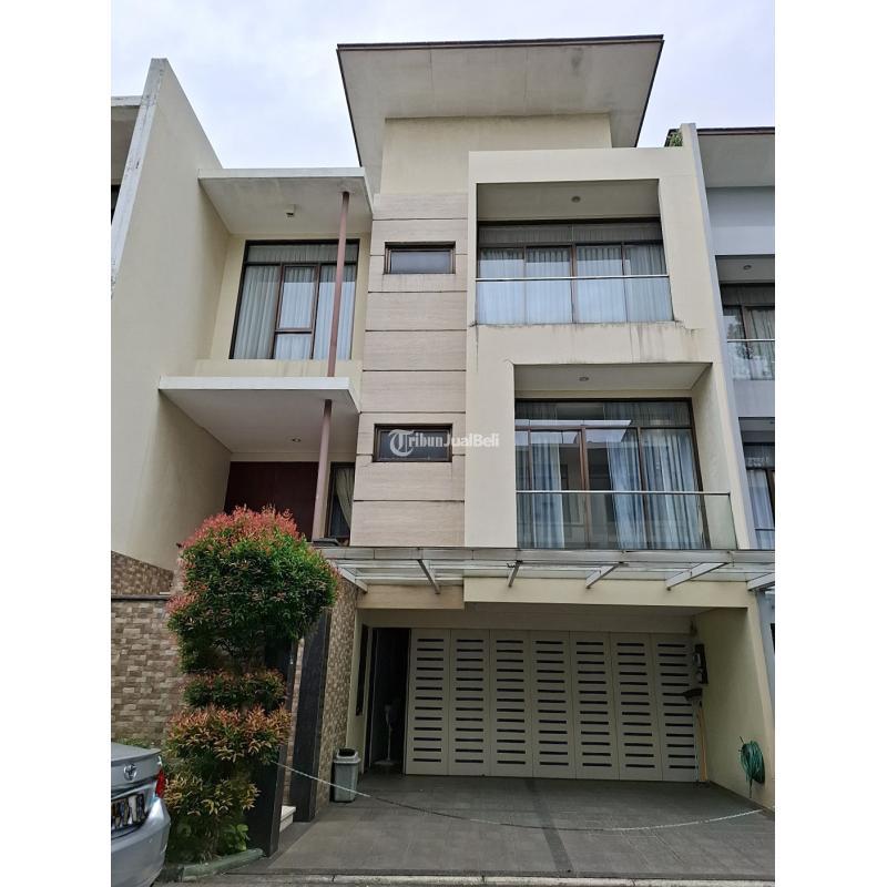 Dijual Rumah 3 Lantai Siap Huni Tipe 401 Bekas di Lebak Bulus Cilandak - Jakarta Selatan