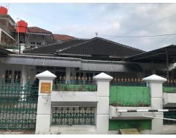 Dijual Rumah 2 Lantai, LT. 280m2, LB. 300m2, SHM, Cocok untuk Kost, Gumpang, Kartasura - Sukoharjo