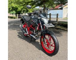 Dijual Motor Bekas Honda CBR 150R, Tahun 2017, Sangat Terawat, Surat Komplit, Istimewa - Bandung