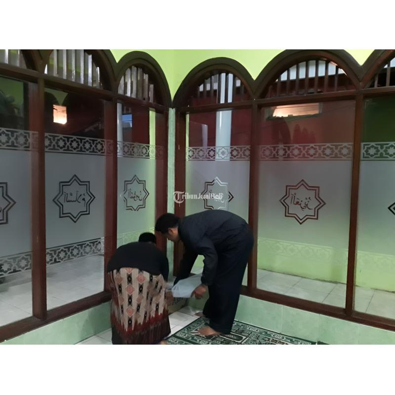 Sticker Kaligrafi Kaca Masjid di Pamulang - Tangerang Selatan