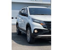 Mobil Toyota Rush Putih GR Matic 2025 Baru - Depok
