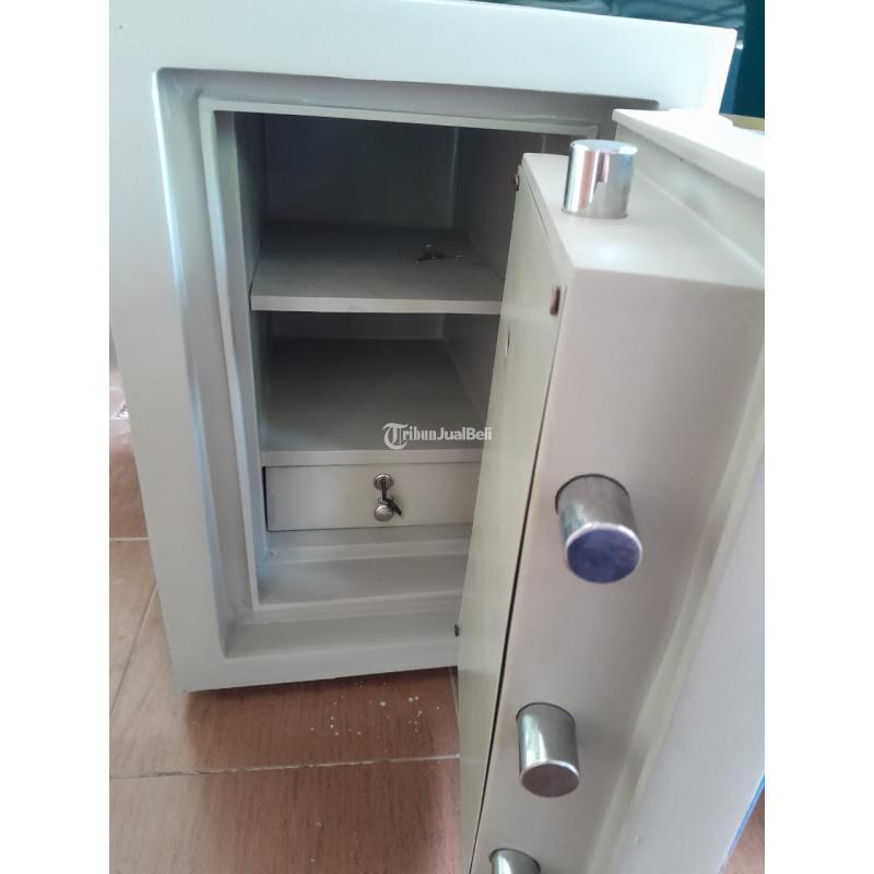 Ahli Brankas Terbaik Bergaransi - Sukoharjo