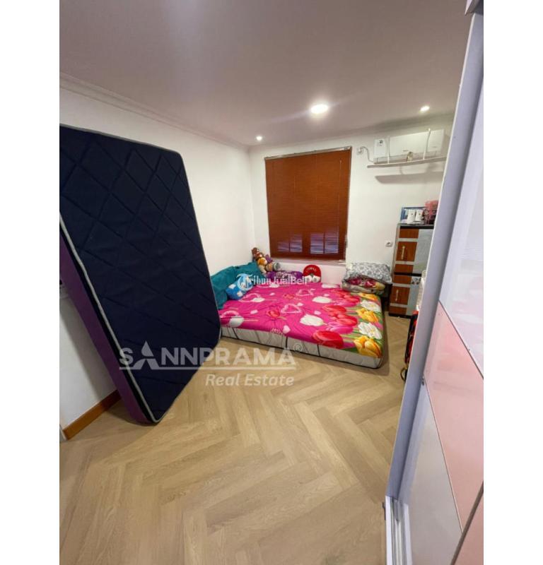 Jual Rumah Cantik Furnished Bekas Luas 76 m2 Di Private Cluster Dengan Spek Premium - Depok