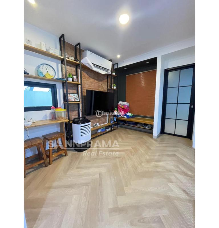 Jual Rumah Cantik Furnished Bekas Luas 76 m2 Di Private Cluster Dengan Spek Premium - Depok