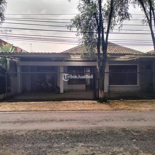 Dijual Rumah Mewah, LT. 281m2, LB. 200m2, SHM, Lokasi Strategis, Investasi Menjanjikan, di Kawasan Ijen - Malang