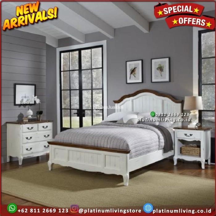 Tempat Tidur Duco American Putih Modern - Jepara