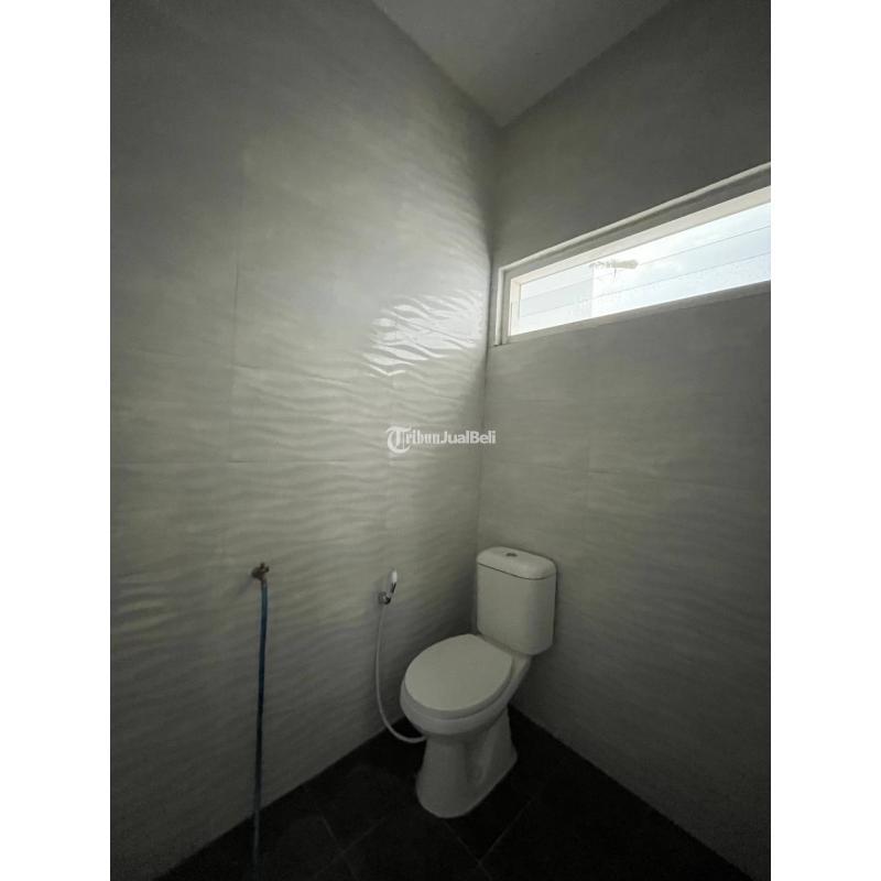 Dijual Rumah Minimalis 2 Lantai di Pakis Dekat Grand Mercure Tipe 104 3KT 2KM SHM - Malang