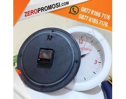 Souvenir Berkesan Jam Dinding Promosi Custom Logo - Tangerang 