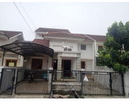 Dijual Rumah 2 Lantai, LT. 180m2, LB. 214m2, SHM, di BSD Sektor 1.4, Hanya 6 Menit ke Tol Serpong - Tangerang Selatan