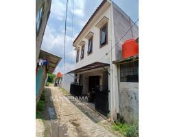 Dijual Rumah Second Terawat Strategis di Mampang Tipe 130 4KT 3KM SHM - Depok