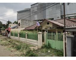 Dijual Rumah Lama Kosong di Jalan Sukasari Tipe 150 2KM 5KT SHM - Bogor