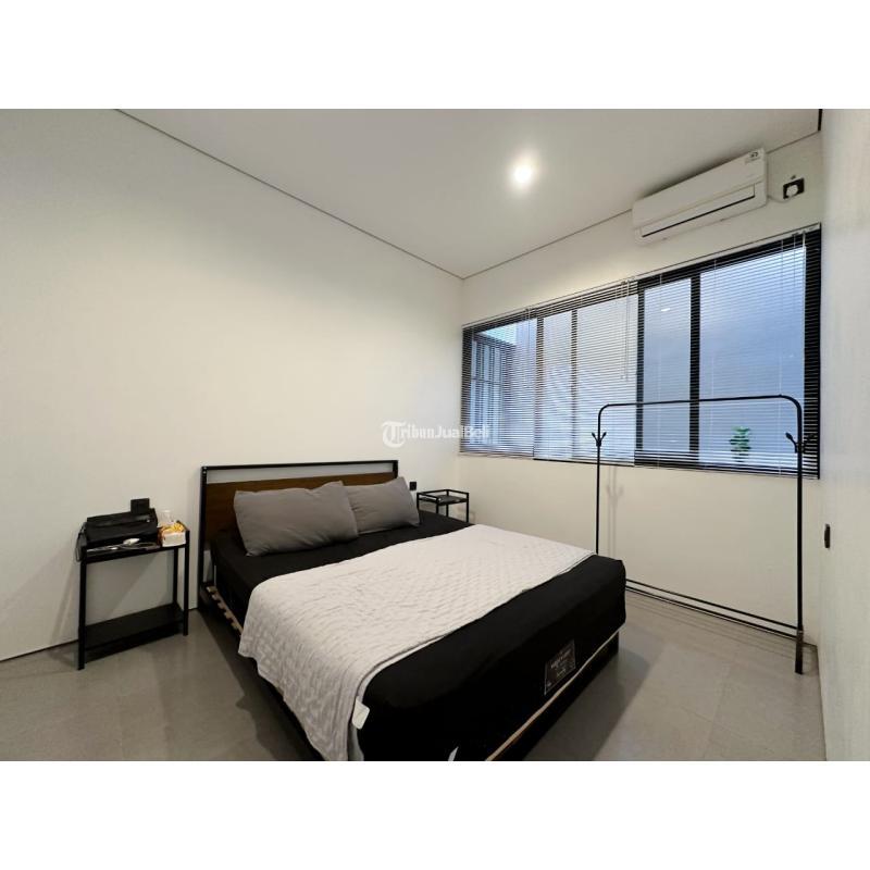 Dijual Rumah 2 Lantai Semi Furnished Tipe 180 4KT 2KM SHM - Sleman