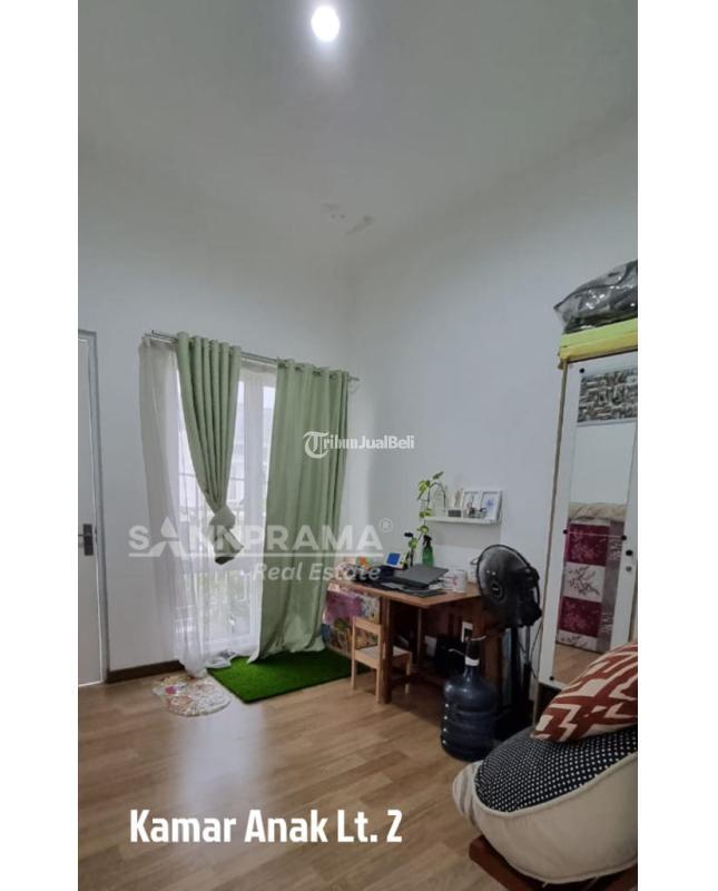 Dijual Rumah 2 Lantai 3KT 2KM SHM di Kawasan Beji - Depok