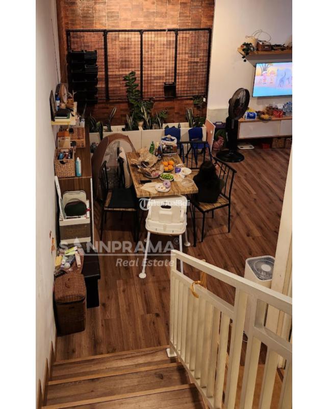 Dijual Rumah 2 Lantai 3KT 2KM SHM di Kawasan Beji - Depok