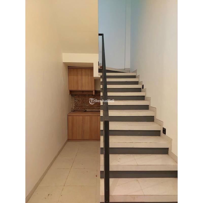 Dijual Rumah Kost Minimalis, 18 Kamar, Full Furnish, Lokasi Suhat, Dekat Perkantoran, Harga 3,750 M - Malang