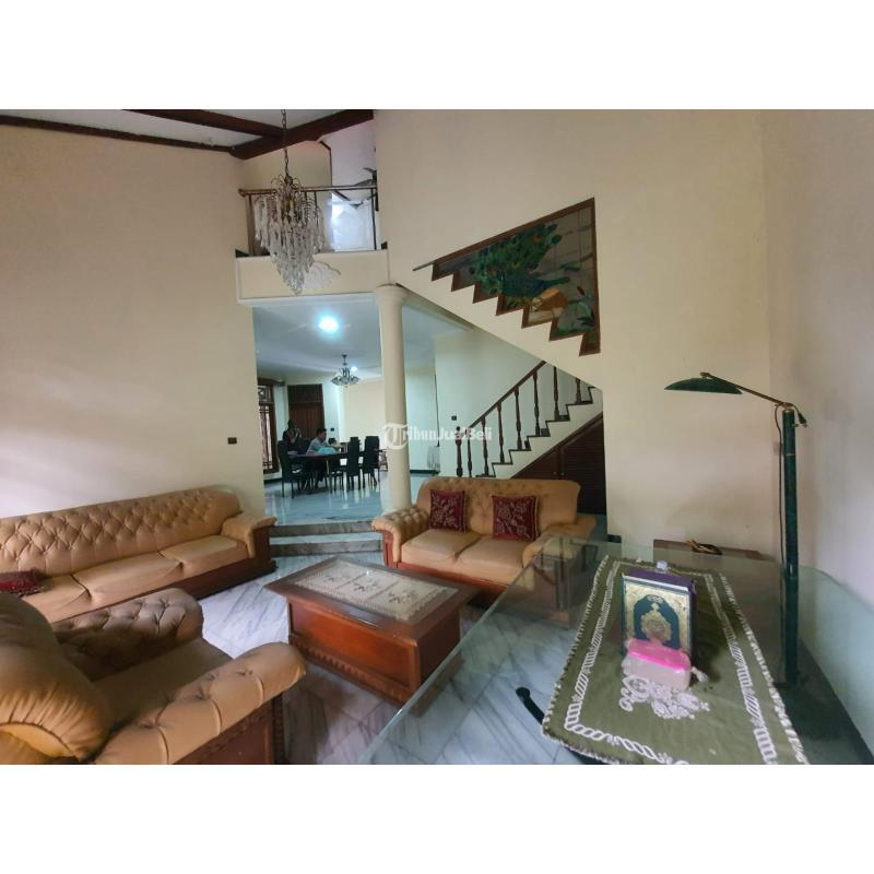 Dijual Rumah Strategis 5KT 3KM SHM Di Cibubur, Harga Nego - Jakarta Timur