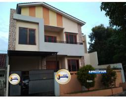 Dijual Rumah Cantik di Harapan Indah 1 Tipe 230 5KT 4KM Legalitas SHM - Bekasi