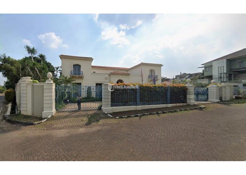 Dijual Rumah Mewah Hoek 2 Lantai di Lebak Bulus, Hanya 8 Menit ke Tol Fatmawati - Jakarta Selatan
