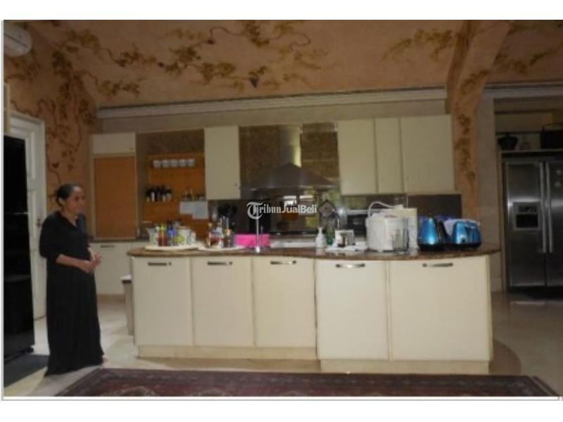 Dijual Rumah Mewah Hoek 2 Lantai di Lebak Bulus, Hanya 8 Menit ke Tol Fatmawati - Jakarta Selatan