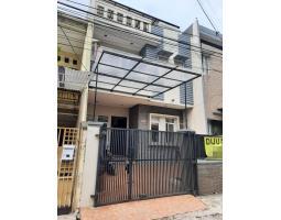 Jual Rumah Minimalis Tipe 295 Bekas di Komplek Taman Ratu Indah - Jakarta Barat