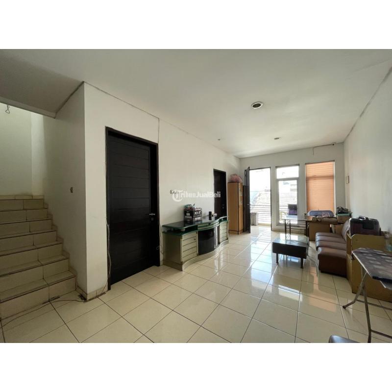 Jual Rumah Minimalis Tipe 295 Bekas di Komplek Taman Ratu Indah - Jakarta Barat