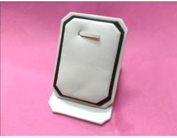 Tatakan Pajangan Ring Cincin Batu Permata Mewah Buat Etalase Sisa Stok - Jakarta Pusat