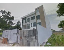 Jual Rumah Mewah Bekas Kosong Luas 1.207 m2 di Graha Metropolitan - Deli Serdang
