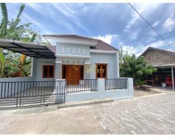 Jual Rumah Murah Tipe 62 Baru Free Pajak Pembeli Dekat Puskesmas Prambanan - Sleman