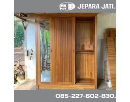 Lemari Pakaian 3 Pintu Sliding - Bandung 