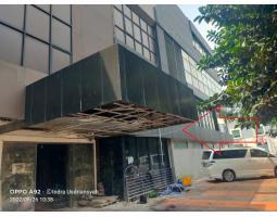 Dibawah NJOP Dijual Gedung Luas 1.172 m2 Bekas di Jalan Kemang Raya, Bangka, Mampang Prapatan - Jakarta Selatan