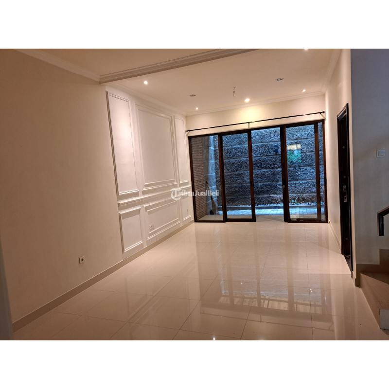 Jual Rumah Bekas Luas 234 m2 Strategis di Jalan Benda Shm - Jakarta Selatan