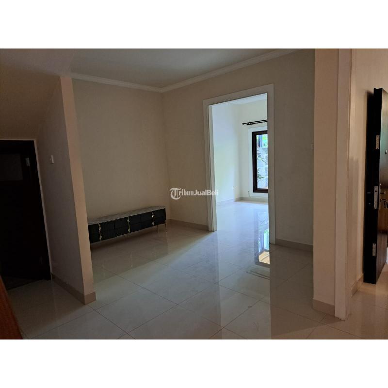 Jual Rumah Bekas Luas 234 m2 Strategis di Jalan Benda Shm - Jakarta Selatan