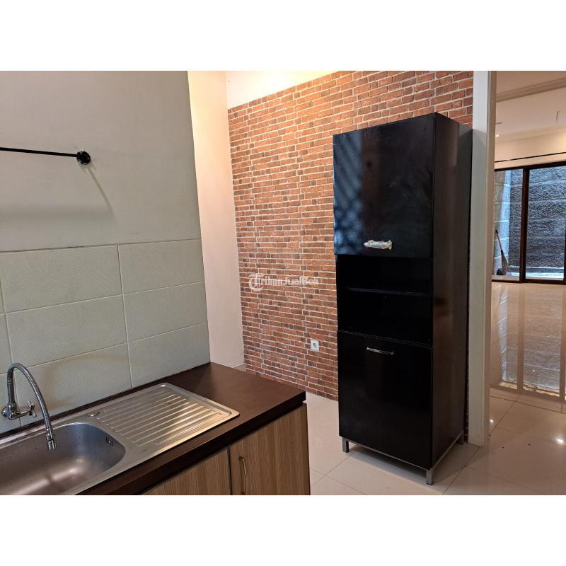 Jual Rumah Bekas Luas 234 m2 Strategis di Jalan Benda Shm - Jakarta Selatan